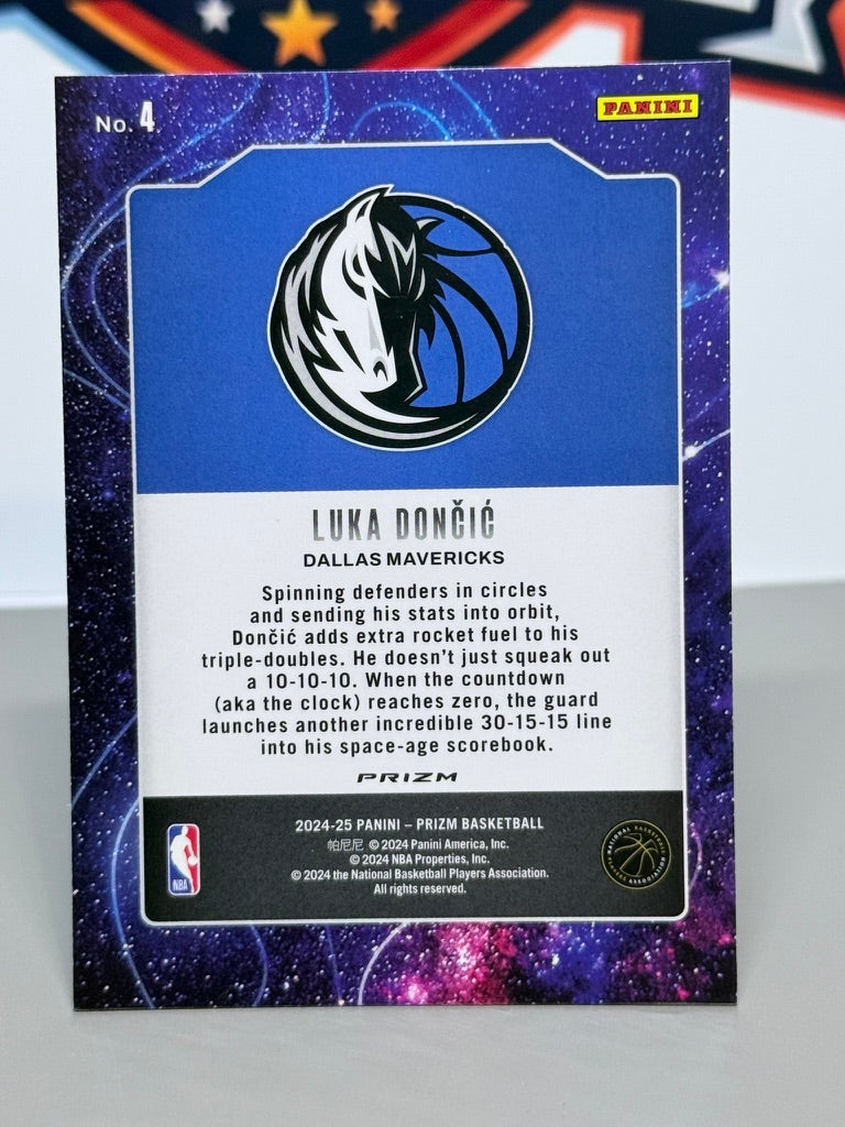2024-25 Panini Prizm Luka Dončić Deep Space Green Prizm Parallel #4 - Dallas Mavericks