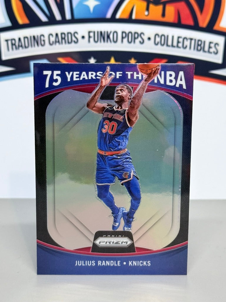 2021-22 Panini Prizm Julius Randle Inserto 75 Años de la NBA #7 - New York Knicks